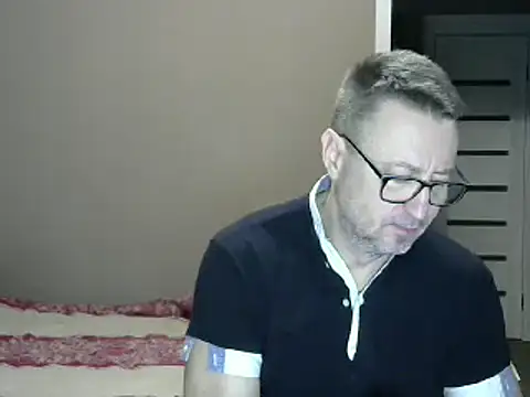 HarrySnake online show from December 30, 2024, 4:07 pm