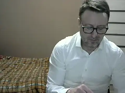 HarrySnake online show from December 22, 2024, 1:00 pm