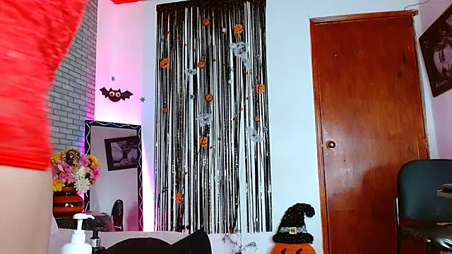 Baby Lovehot 1 online show from October 20, 2025, 1:22 pm