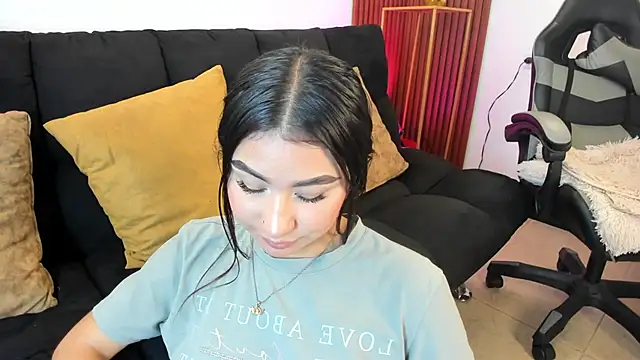 Snapshot of Zayda_1 chatting on September 29, 2025, 7:41 pm Zayda 1 online show from September 29, 2025, 7:41 pm