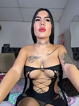 saragill323 online show from February 26, 2026, 2:17 pm