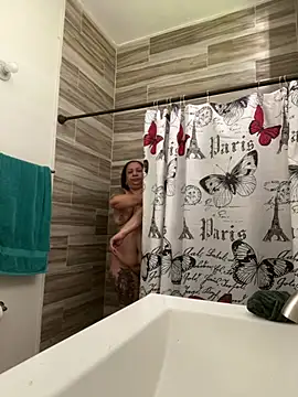 ladycreamypr2 online show from March 23, 2026, 11:21 am