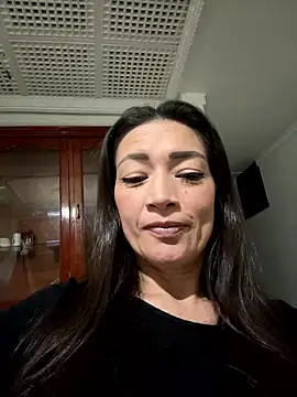 Yulia sx online show from January 9, 2026, 11:55 pm