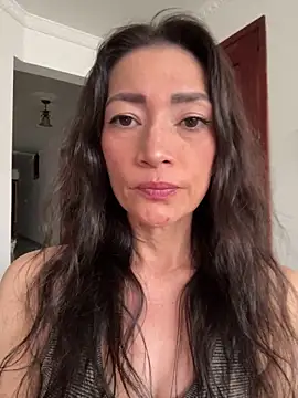 Snapshot of Yulia_sx chatting on February 13, 2026, 9:26 pm Yulia sx online show from February 13, 2026, 9:26 pm