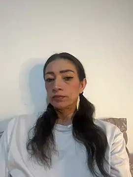 Snapshot of Yulia_sx chatting on March 16, 2025, 12:23 am Yulia sx online show from March 16, 2025, 12:23 am