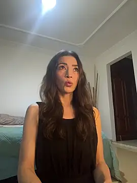 Snapshot of Yulia_sx chatting on March 12, 2025, 11:12 pm Yulia sx online show from March 12, 2025, 11:12 pm