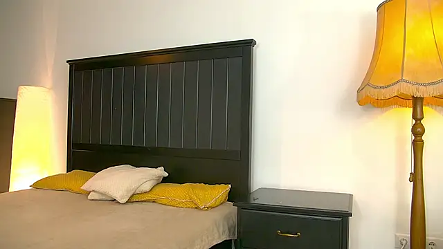 Yanira Muslim online show from February 11, 2026, 4:56 am