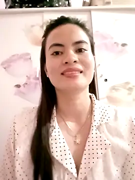 NgocQuyen2K online show from March 23, 2025, 8:04 am
