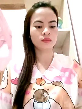 NgocQuyen2K online show from March 17, 2025, 10:40 pm