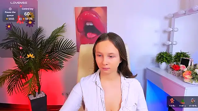 Snapshot of Ketrin_n_ chatting on February 7, 2025, 6:35 am Ketrin n online show from February 7, 2025, 6:35 am