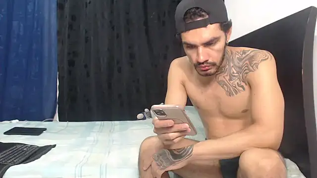 Hot Sharks  online show from April 8, 2026, 7:21 am