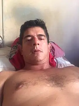 Snapshot of Marobronco chatting on February 18, 2026, 9:11 pm Marobronco online show from February 18, 2026, 9:11 pm