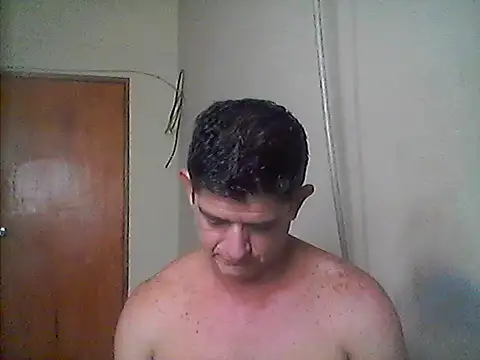 Snapshot of Marobronco chatting on February 7, 2026, 6:49 pm Marobronco online show from February 7, 2026, 6:49 pm