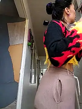 Snapshot of rebekka_simpson chatting on February 21, 2026, 1:35 pm rebekka simpson online show from February 21, 2026, 1:35 pm