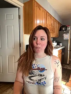 Snapshot of Blaze_Baby chatting on September 17, 2025, 1:13 pm Blaze Baby online show from September 17, 2025, 1:13 pm