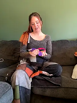 Snapshot of Blaze_Baby chatting on October 21, 2025, 3:11 pm Blaze Baby online show from October 21, 2025, 3:11 pm