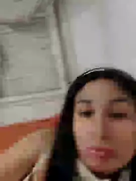 Snapshot of Bigyummmzul chatting on January 28, 2025, 3:57 am Bigyummmzul online show from January 28, 2025, 3:57 am