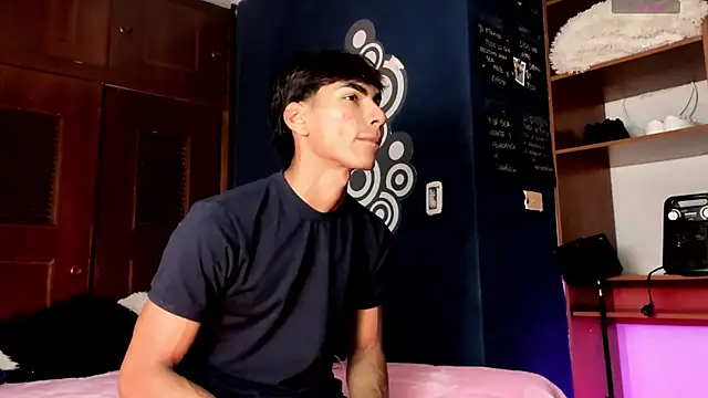 Teo skinny online show from March 16, 2026, 8:22 pm