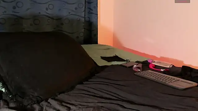 Teo skinny online show from March 7, 2025, 9:27 pm