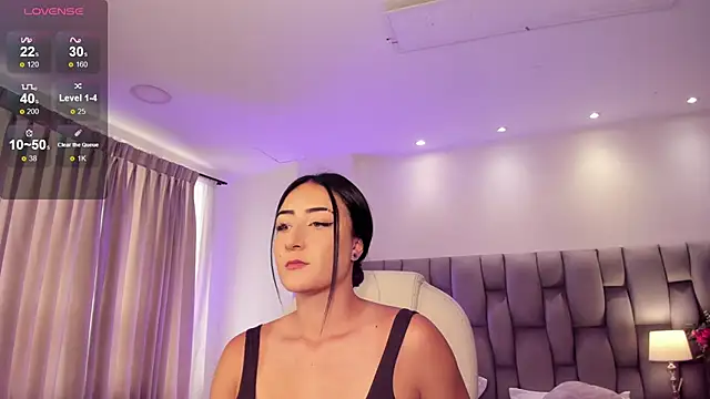 Snapshot of kendra_scoth chatting on March 14, 2025, 7:44 pm kendra scoth online show from March 14, 2025, 7:44 pm