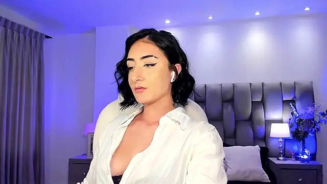 Snapshot of kendra_scoth chatting on March 2, 2025, 10:13 pm kendra scoth online show from March 2, 2025, 10:13 pm