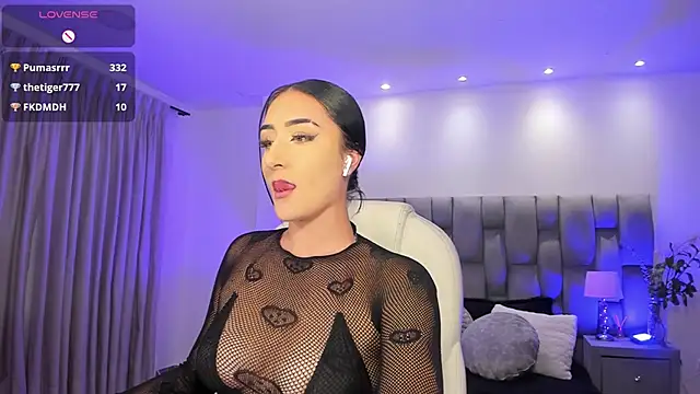 Snapshot of kendra_scoth chatting on February 25, 2025, 10:42 pm kendra scoth online show from February 25, 2025, 10:42 pm