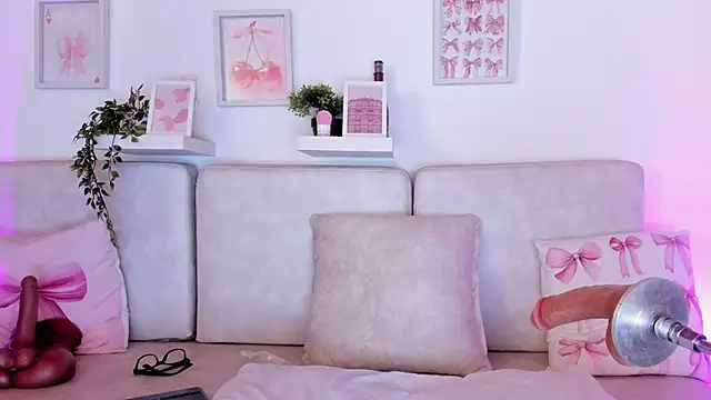 Malka Burning online show from October 19, 2025, 8:11 pm