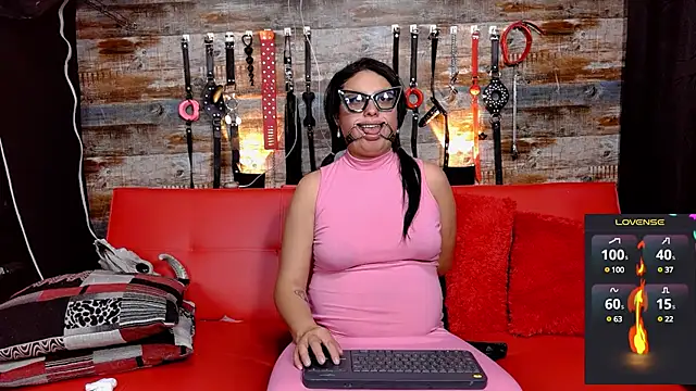 slave Rubi online show from December 16, 2024, 5:43 pm