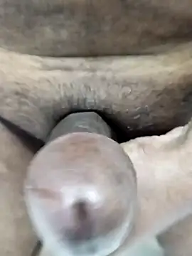 Snapshot of cenyon124 chatting on January 8, 2025, 9:32 am cenyon124 online show from January 8, 2025, 9:32 am