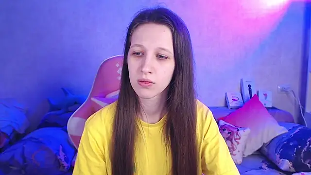 Snapshot of ur_kitty__ chatting on February 3, 2026, 7:08 pm ur kitty online show from February 3, 2026, 7:08 pm