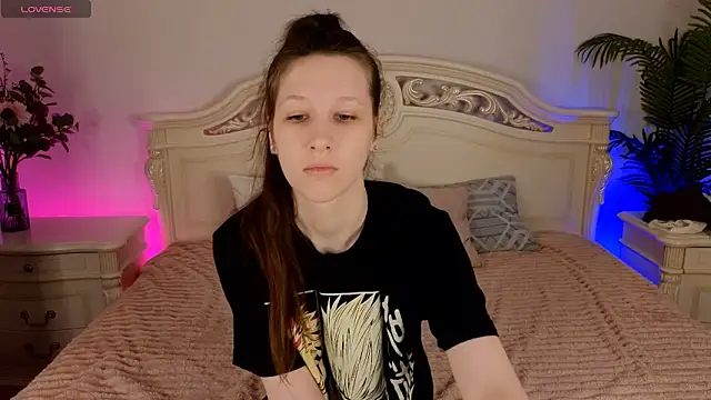 Snapshot of ur_kitty__ chatting on October 1, 2025, 11:14 am ur kitty online show from October 1, 2025, 11:14 am