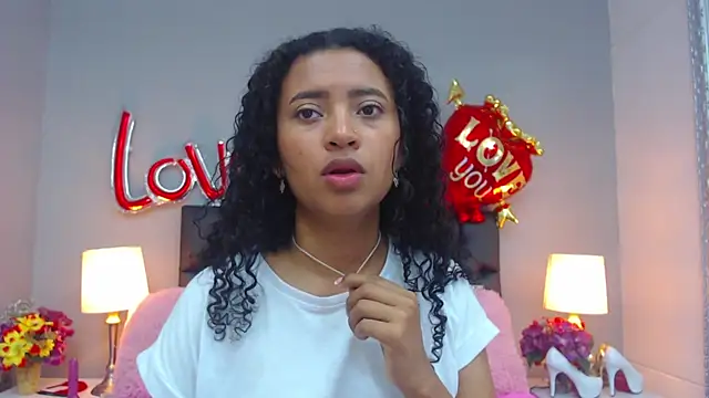 JessyZoe online show from February 17, 2025, 12:49 pm