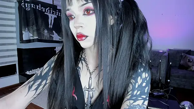 SophieHill gh online show from April 15, 2026, 5:35 am