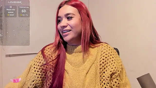 Snapshot of EmaGw chatting on October 21, 2025, 11:15 pm EmaGw online show from October 21, 2025, 11:15 pm