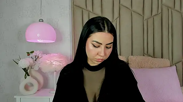 AudreyElla online show from May 16, 2026, 4:22 am
