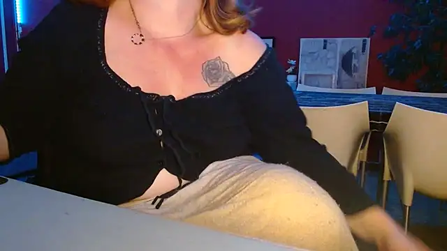 Snapshot of cruellaculdenfer67 chatting on September 24, 2025, 8:15 pm cruellaculdenfer67 online show from September 24, 2025, 8:15 pm