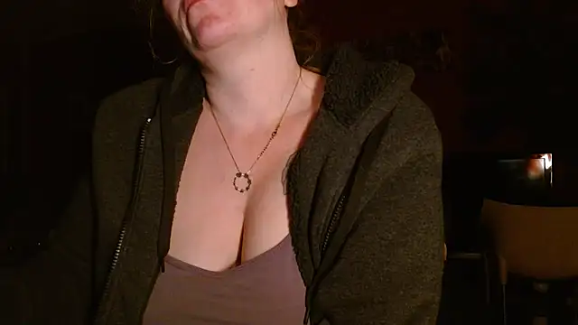 cruellaculdenfer67 online show from March 28, 2026, 3:29 am