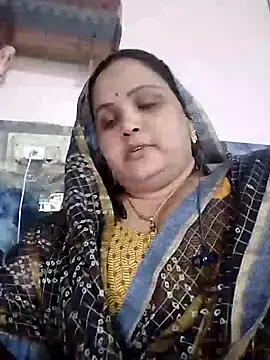 Snapshot of Kiyara7 chatting on February 22, 2025, 1:02 pm Kiyara7 online show from February 22, 2025, 1:02 pm