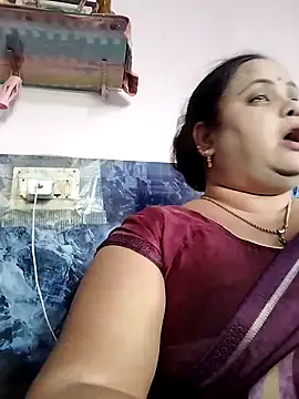 Snapshot of Kiyara7 chatting on February 28, 2025, 6:54 am Kiyara7 online show from February 28, 2025, 6:54 am