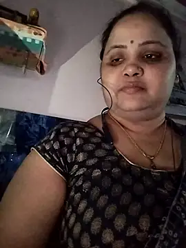 Snapshot of Kiyara7 chatting on February 26, 2025, 1:14 am Kiyara7 online show from February 26, 2025, 1:14 am