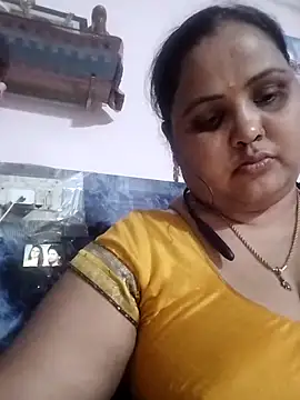 Snapshot of Kiyara7 chatting on February 23, 2025, 5:18 pm Kiyara7 online show from February 23, 2025, 5:18 pm