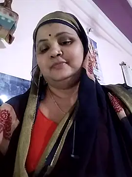 Snapshot of Kiyara7 chatting on February 20, 2025, 2:40 am Kiyara7 online show from February 20, 2025, 2:40 am