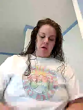 velvetta  online show from March 9, 2025, 6:43 pm