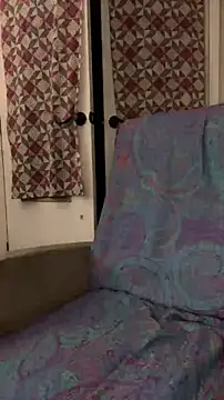 velvetta  online show from November 12, 2025, 4:38 am