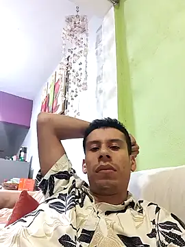 Snapshot of josehot151515 chatting on January 3, 2025, 1:59 am josehot151515 online show from January 3, 2025, 1:59 am