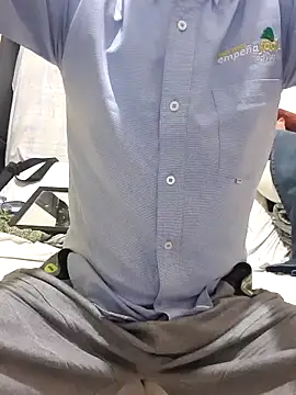 Snapshot of josehot151515 chatting on September 25, 2025, 2:23 pm josehot151515 online show from September 25, 2025, 2:23 pm