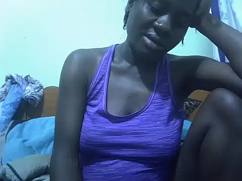 Snapshot of Petite_rider chatting on October 15, 2025, 4:37 pm Petite rider online show from October 15, 2025, 4:37 pm