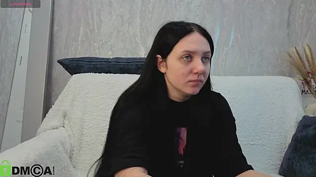 Snapshot of Kvetachka chatting on October 18, 2025, 1:18 am Kvetachka online show from October 18, 2025, 1:18 am