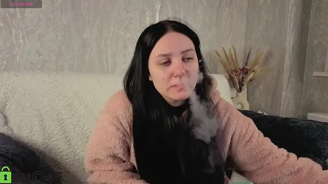 Snapshot of Kvetachka chatting on October 17, 2025, 1:42 am Kvetachka online show from October 17, 2025, 1:42 am