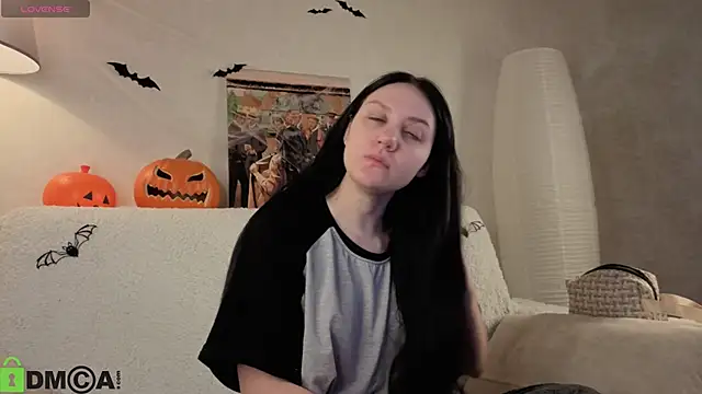 Snapshot of Kvetachka chatting on October 28, 2025, 1:17 am Kvetachka online show from October 28, 2025, 1:17 am